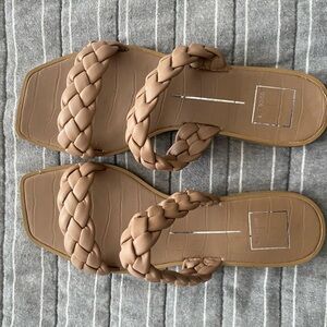 Dolce Vita Indy Sandals. Camel color. Size 8